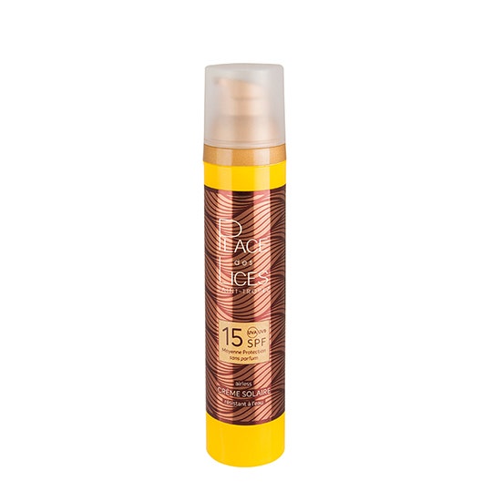 Place des lices Water-Resistant Sunscreen Medium Protection SPF 15