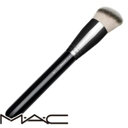 MAC Cosmetics 170 Synthetic Rounded Slant Brush — pennello trucco sintetico