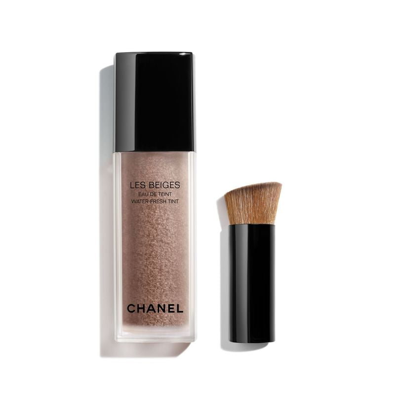 Chanel Les Beiges Eau de Teint Scuro 30 ml — Foundation