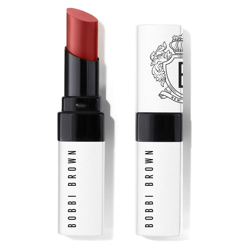 Bobbi brown EXTRA LIP TINT - 베어펀치 컬러를 더욱 돋보이게 해주는 립밤