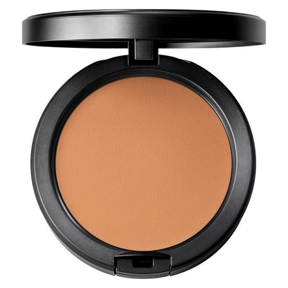 MAC Cosmetics Studio Fix Powder Plus Foundation — fondotinta in polvere compatta NC45