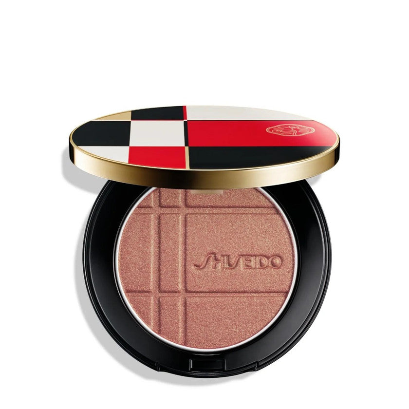 Shiseido Color e Luminosità Enhancer 03 oro amber — Enlumineur visage