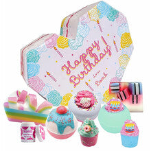 Bomb Cosmetics 생일 축하 선물 세트