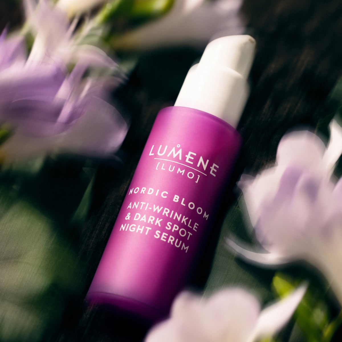 Lumene Lumo Nordic Bloom Siero notte antirughe e antimacchie 30 ml — Siero viso notte