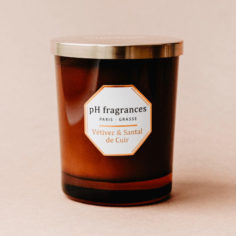 pH Fragrances Vetiver &amp; Santal De Cuir Candela profumata 180 g