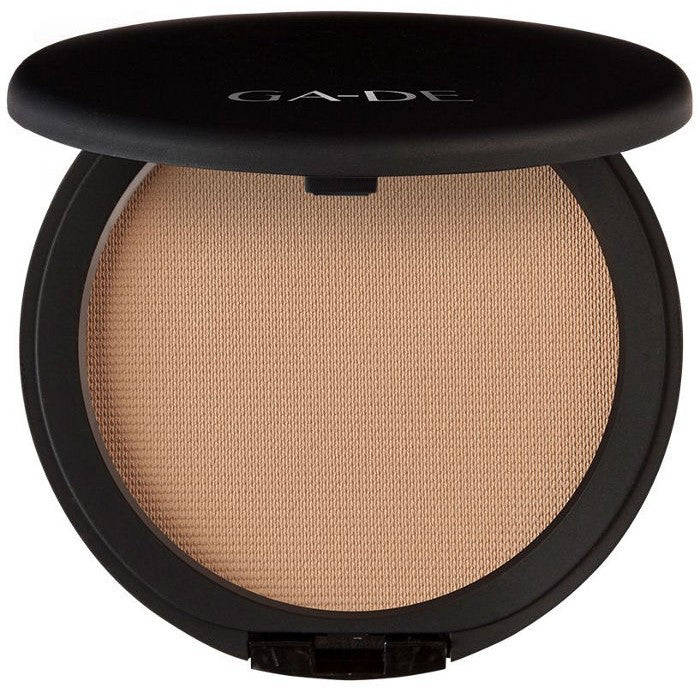 Ga-De Basic Smoothing Silky Cipria compatta 502 Caldo Beige — Kompaktpudder