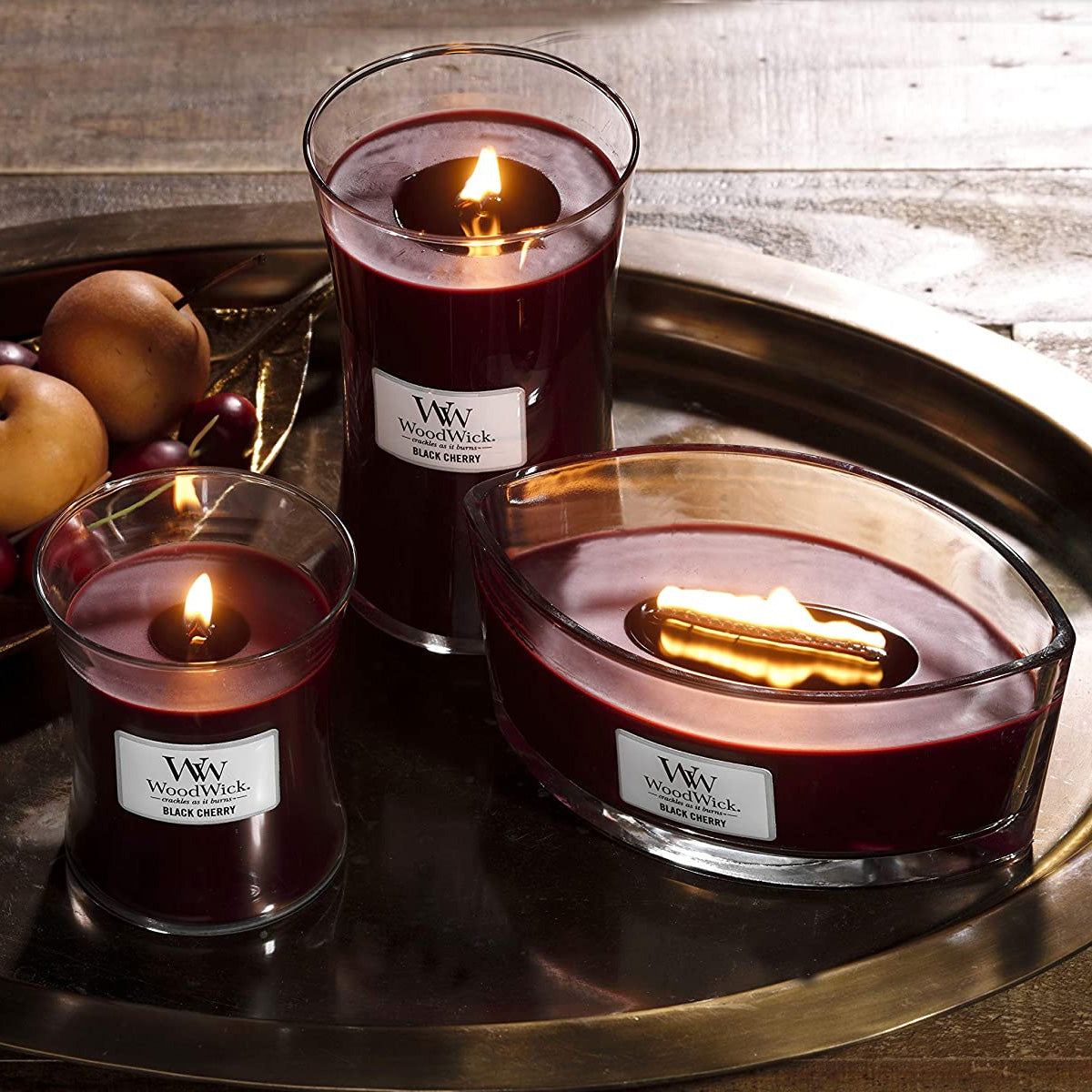 Woodwick Black Cherry 453,6 g — Αρωματικό κερί