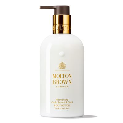 Molton brown メズメライジング アウド アコード &amp; ゴールド ボディ ローション 300 ml