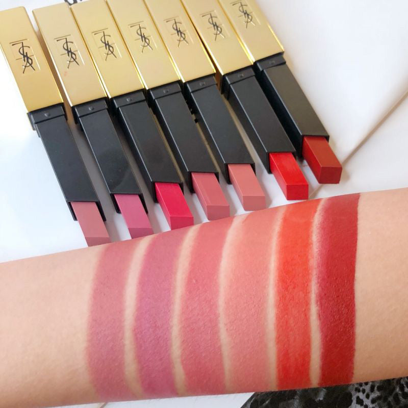 Yves Saint Laurent Rouge Pur Couture The Slim 1977 2,2 g — Rossetto Matte
