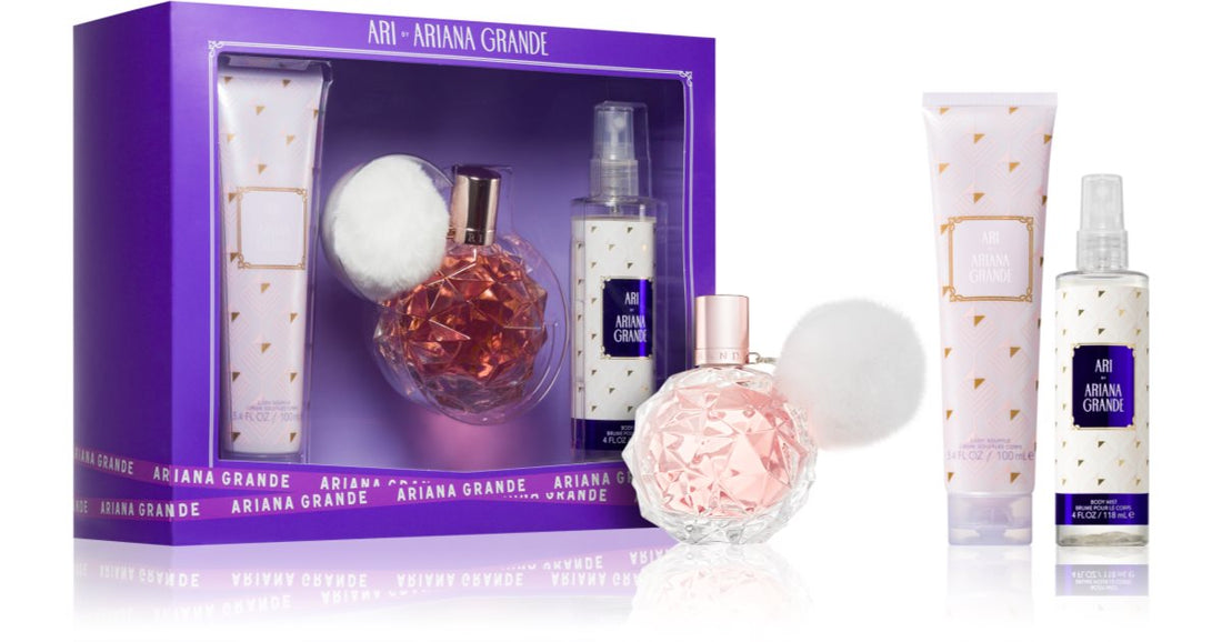 Ariana Grande Ari For Women 3 bucăți 100 ml Eau de Parfum Spray, 120 ml spray pentru corp, 100 ml loțiune de corp