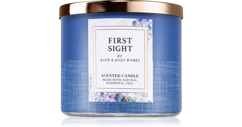 Bath & Body Works First Sight scented candle 411 g