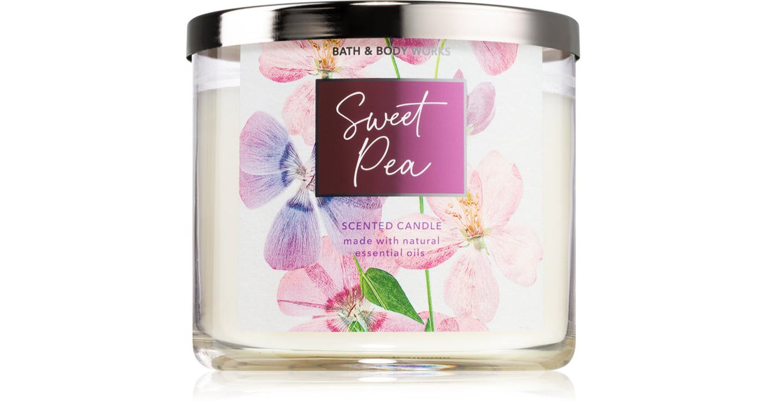 Bath &amp; Body Works Sweet Pea tuoksukynttilä 411 g