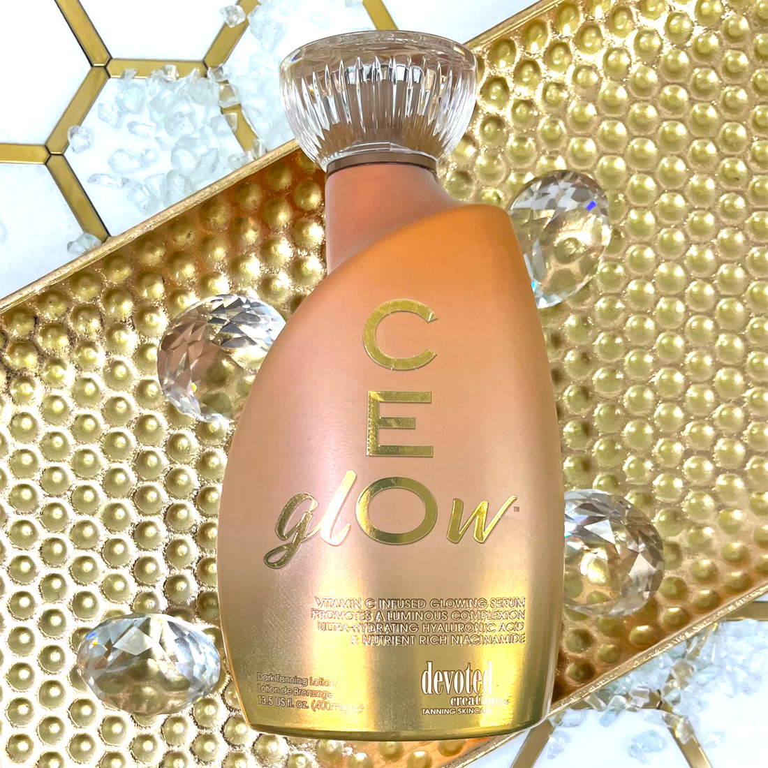 Devoted Creations CE Glow Golden Bronzing Serum — siero abbronzante con acido ialuronico e niacinamide 400 ml