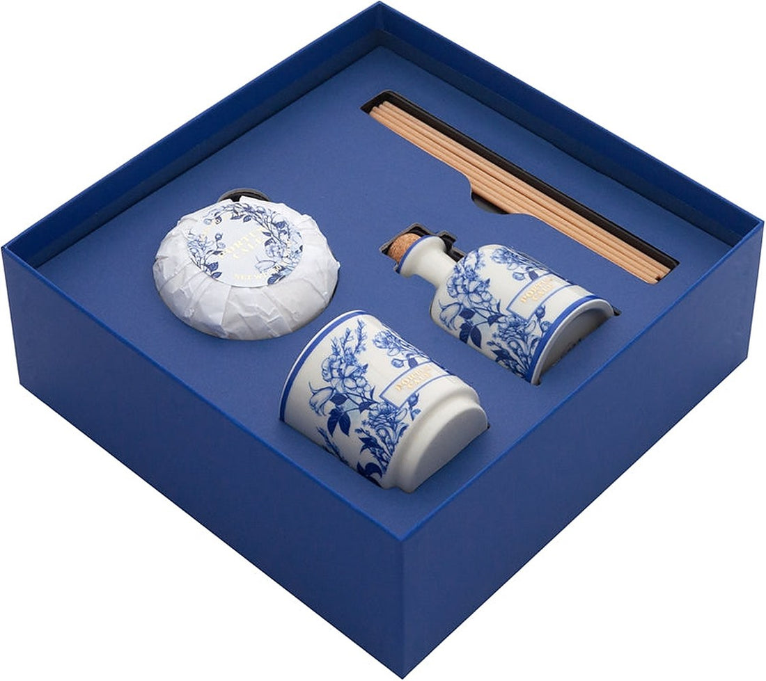 Castelbel Gold &amp; Blue Merry &amp; Bright Gift Box علبة هدايا 