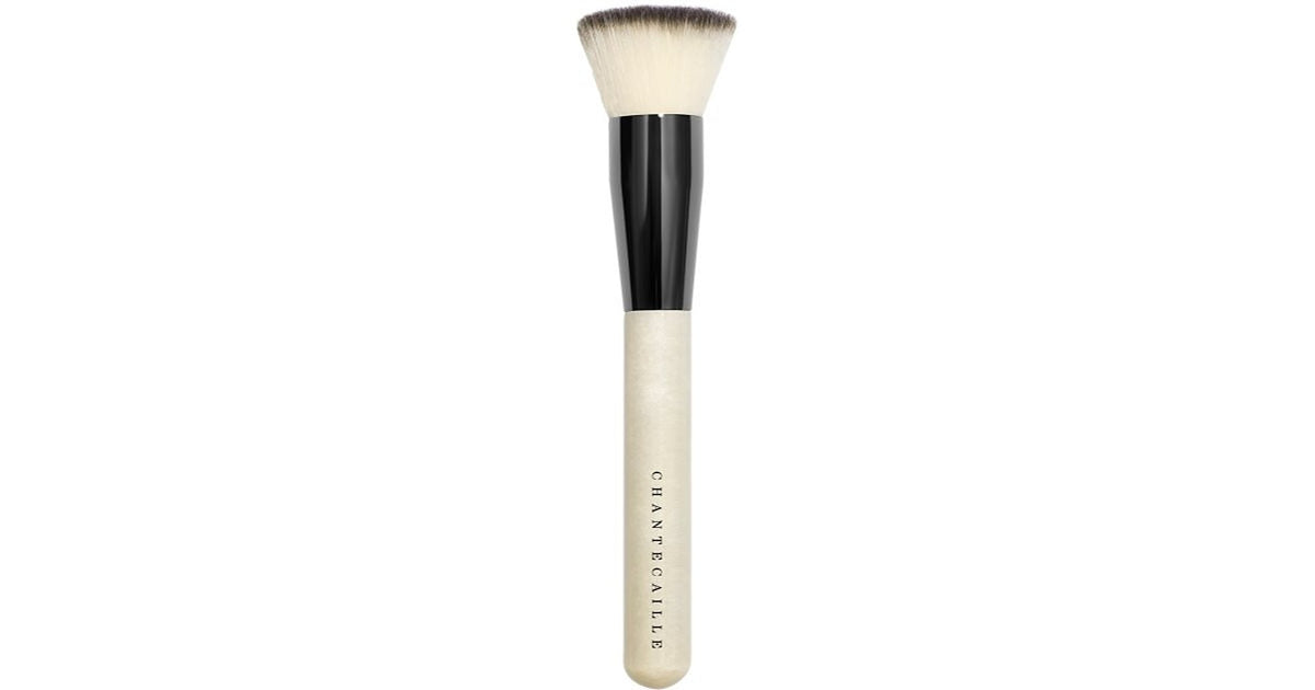 Chantecaille Buff and Blur Brush — professionel børste til pudder 1 stk.