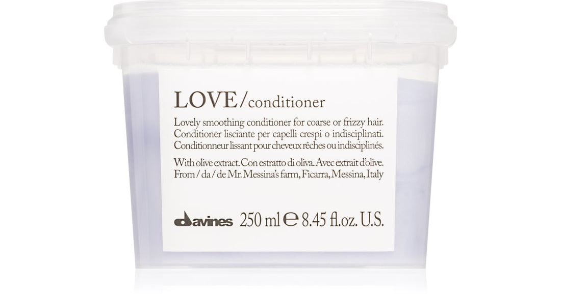 Davines 반항적이고 곱슬머리를 위한 에센셜 헤어케어 LOVE 스무딩 컨디셔너 250 ml