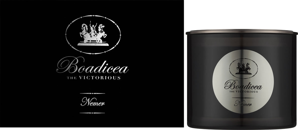 Boadicea the Victorious Nemer Luxury Candle — candela profumata 400 g