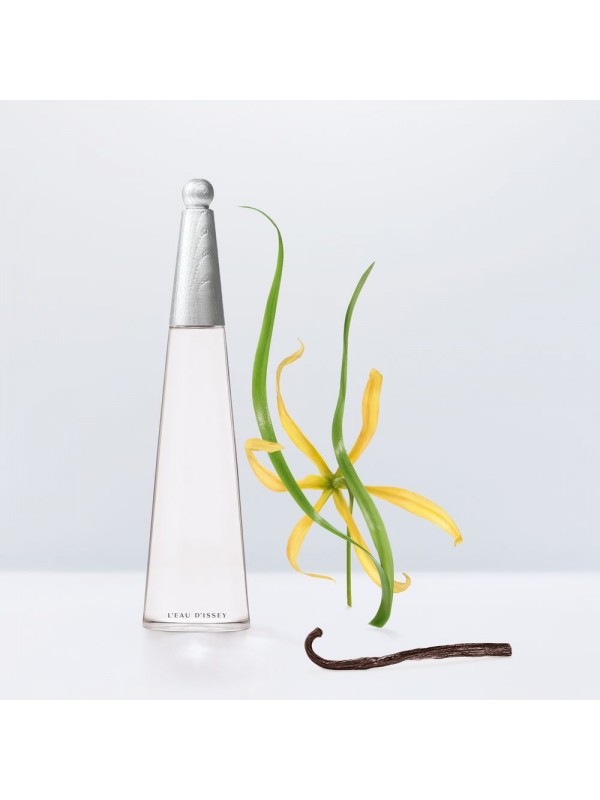 Issey Miyake L&