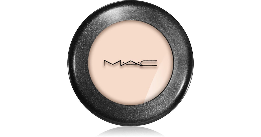 MAC Cosmetics Studio Finish peittävä väripeitevoide NW15 7 g