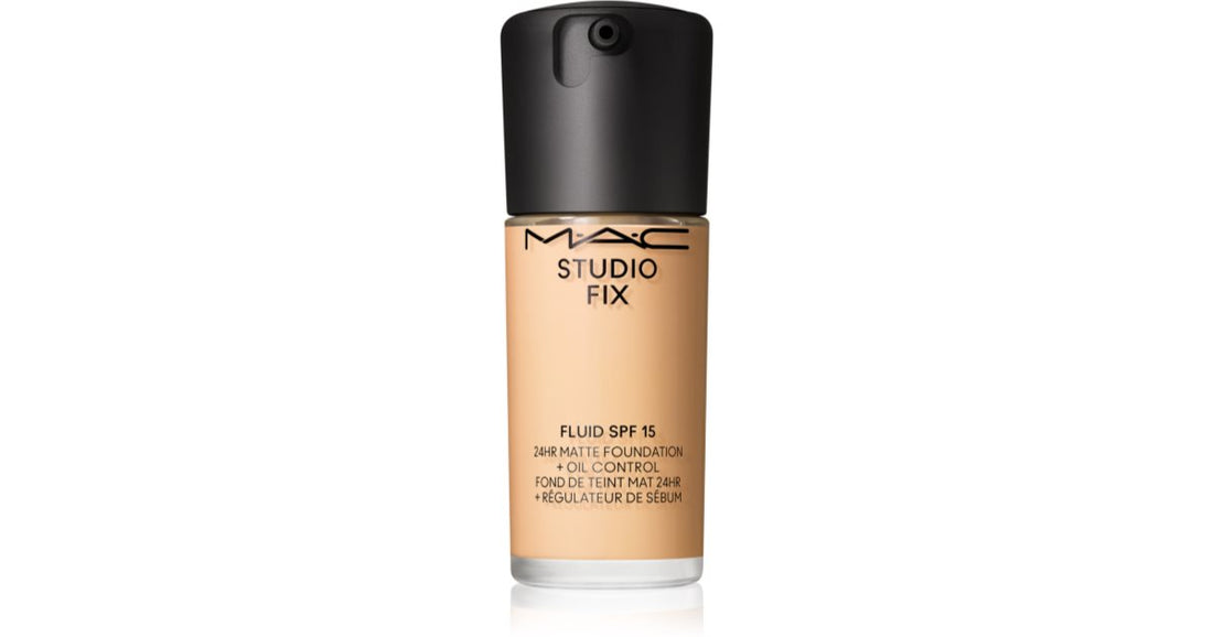 MAC Cosmetics Studio Fix Fluid SPF 15 24HR Matte + Oil Control mattierende Foundation SPF 15 Farbe NW18 30 ml