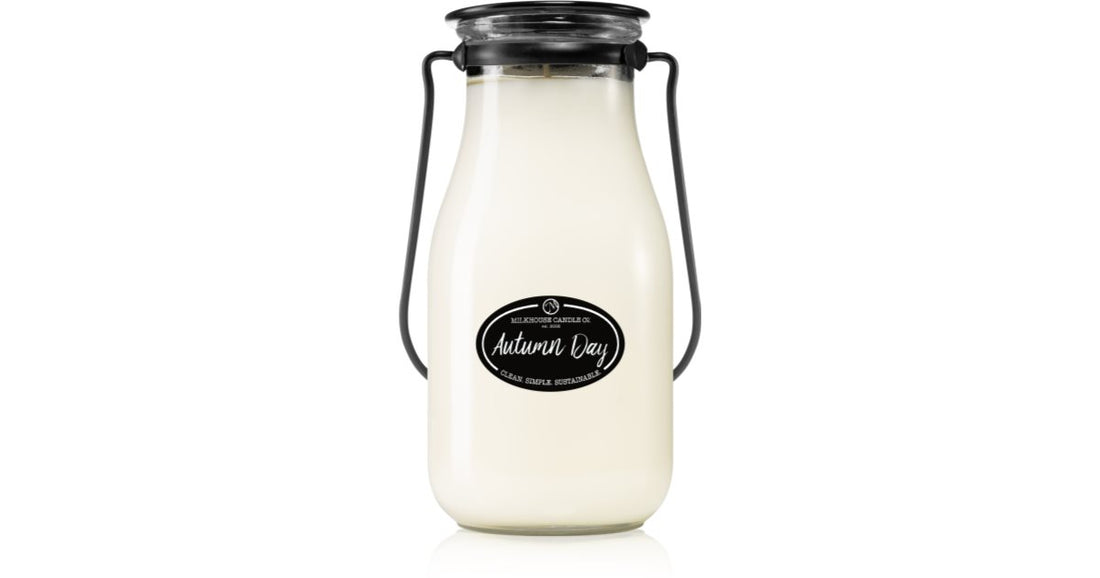 Milkhouse Candle Co. Creamery syksyn päivä hajustetut kynttilät I. Milkbottle 396 g