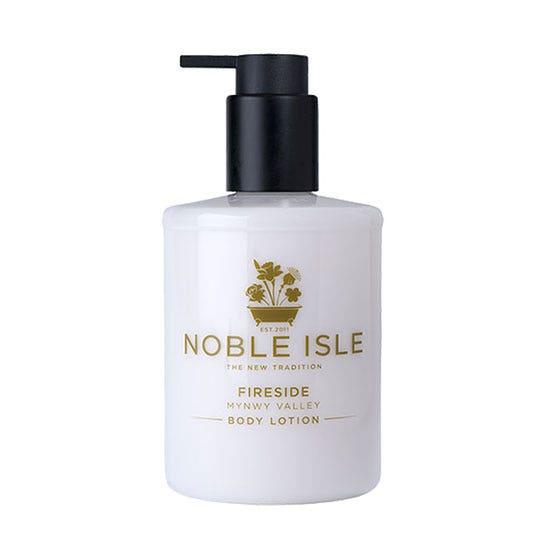 Noble Isle 炉边身体乳 250ml