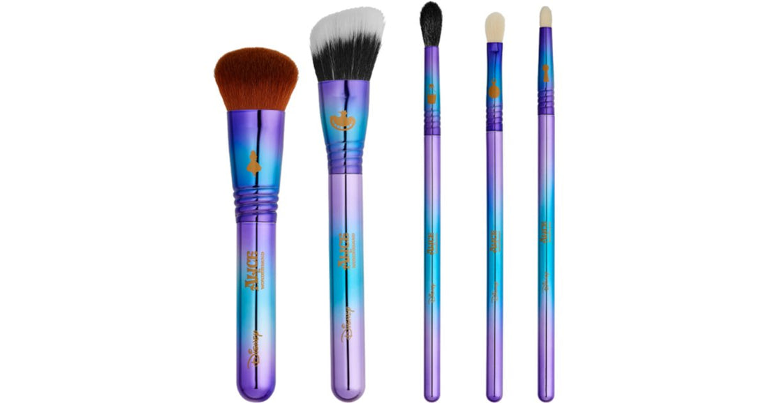 Set di pennelli Sigma Beauty Alice in Wonderlad