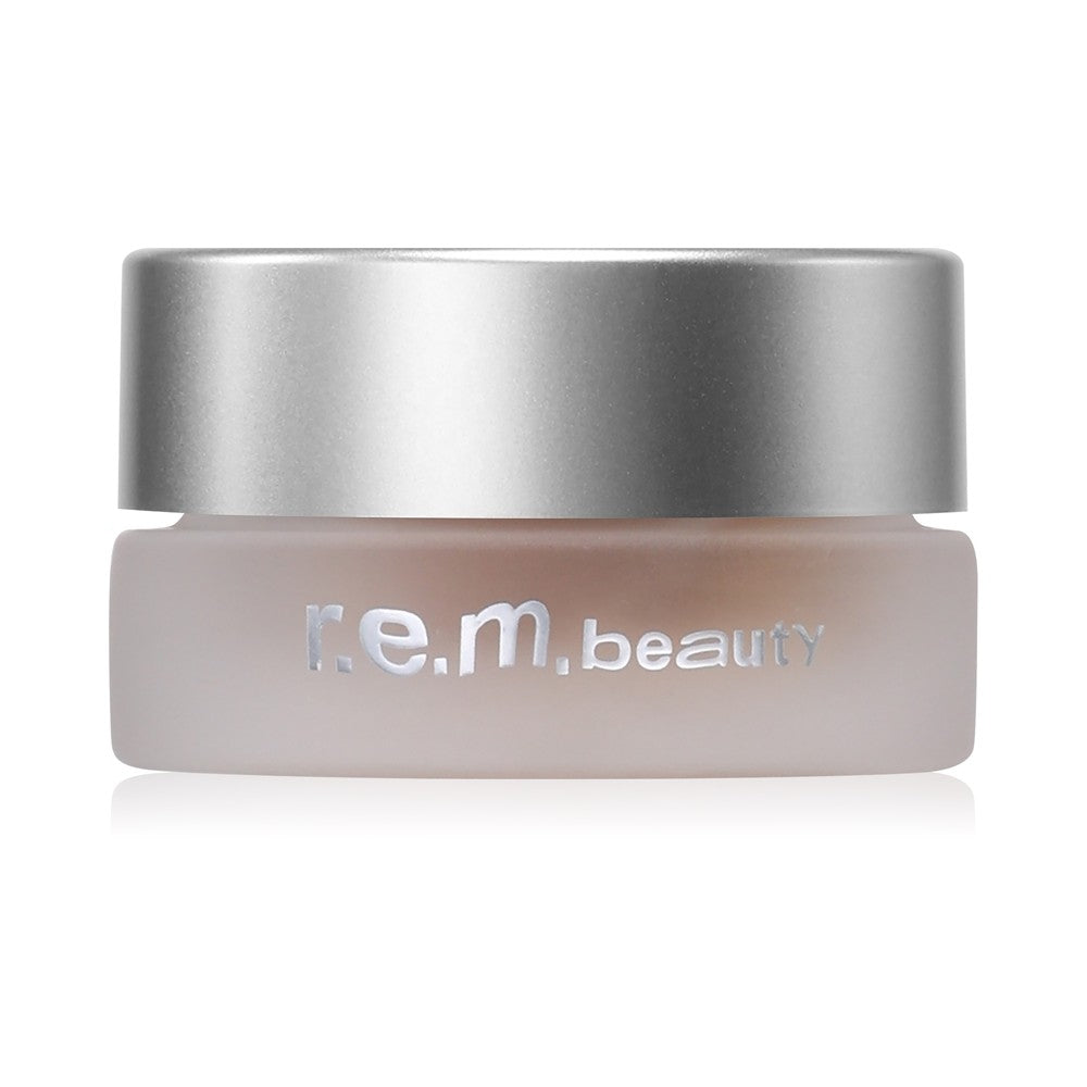 Ariana Grande R.E.M. Sweetener fugtgivende korrigerende concealer farve Medium 6W 8 g 