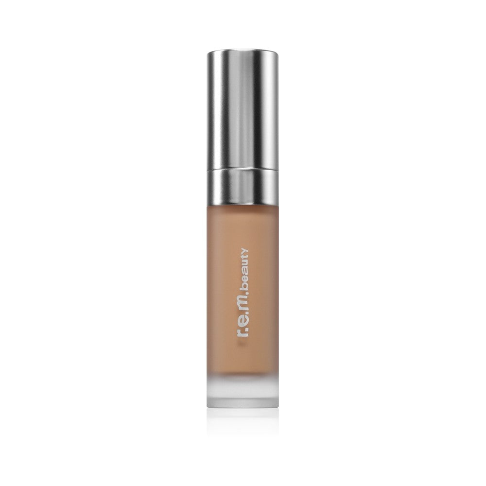 Ariana Grande R.E.M. Sweetener Foundation fond de ten hidratant nuanța Medium 3 30 ml 