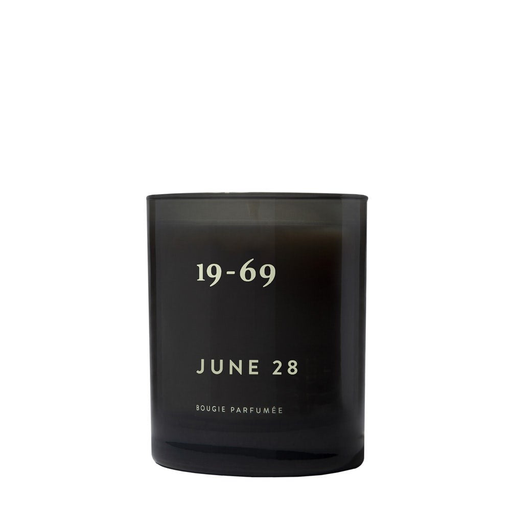 19-69 Christopher 200 ml Candle 