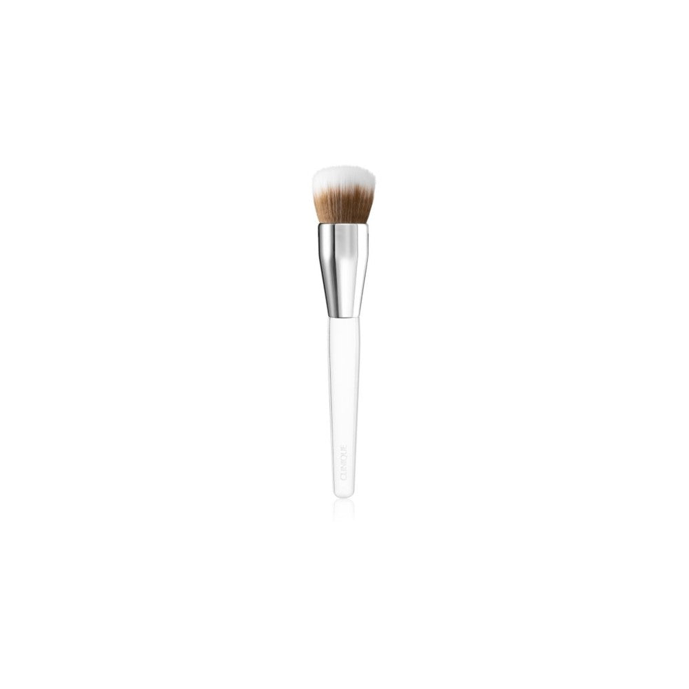 Clinique Foundation Buff Brush Pensula pentru aplicarea fondului de ten 1 buc