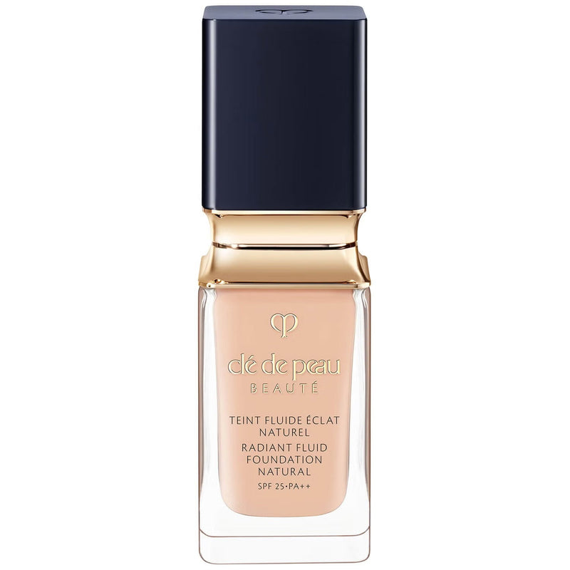 Cle de Peau Beaute كريم أساس سائل مطفي ومشرق B00 بعامل حماية من الشمس 25، 30 مل